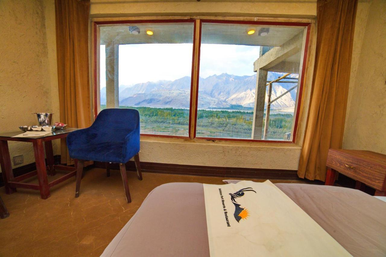 Baltistan Fort Skardu Resort Exterior photo