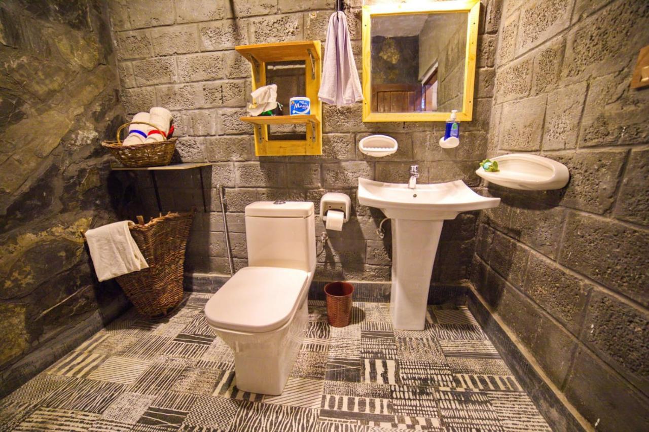 Baltistan Fort Skardu Resort Exterior photo