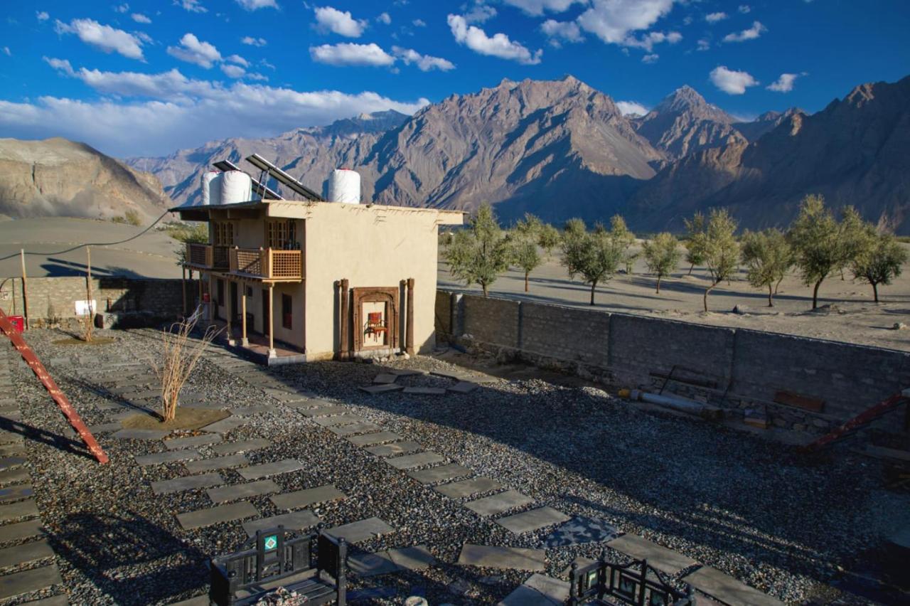 Baltistan Fort Skardu Resort Exterior photo